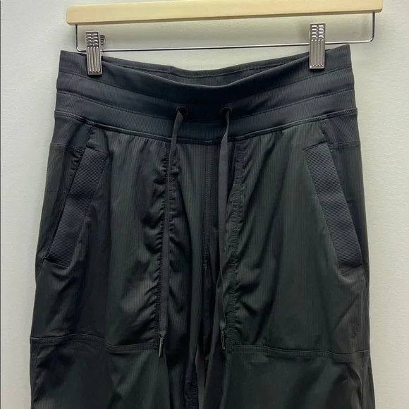 Lululemon Dance Studio Mid Rise Pant Gray Stripe Womens Size 4 Like New - Picture 2 of 9